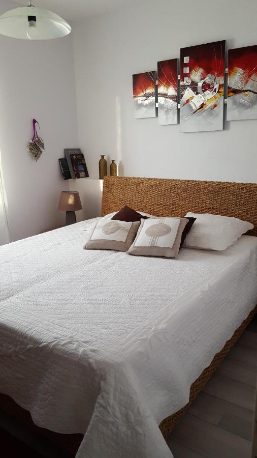 L'Olivier Apartment Mornant Екстериор снимка